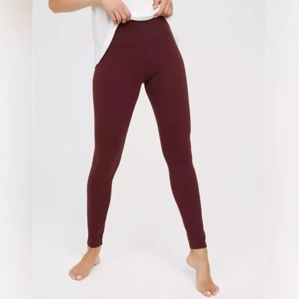 AERIE CHILL PLAY MOVE BRICK RED LEGGINGS